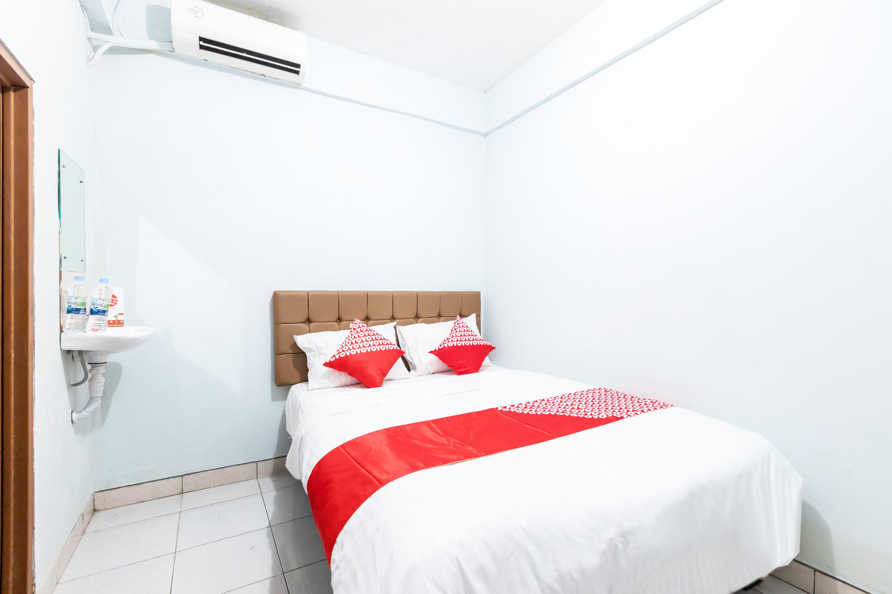 Hotel OYO 1516 Cemara Gading Bogor Exterior foto