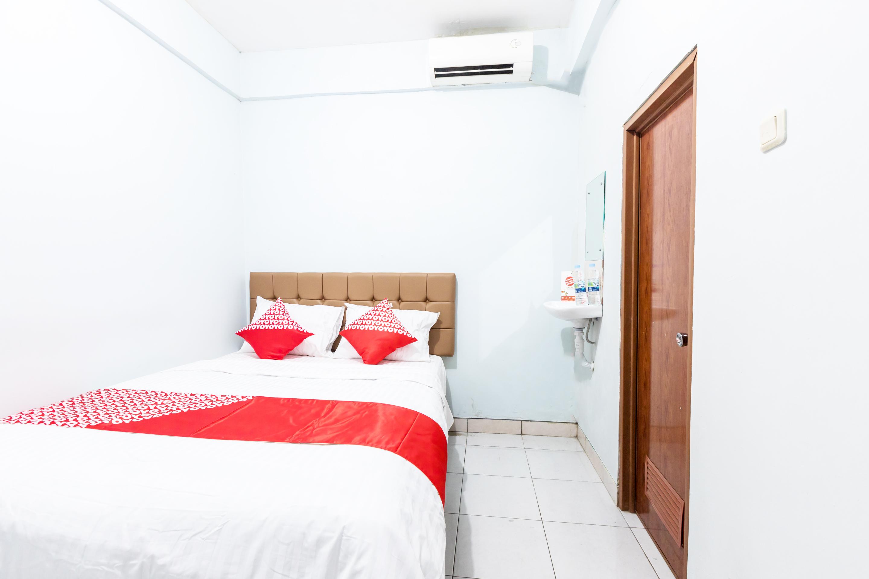 Hotel OYO 1516 Cemara Gading Bogor Exterior foto