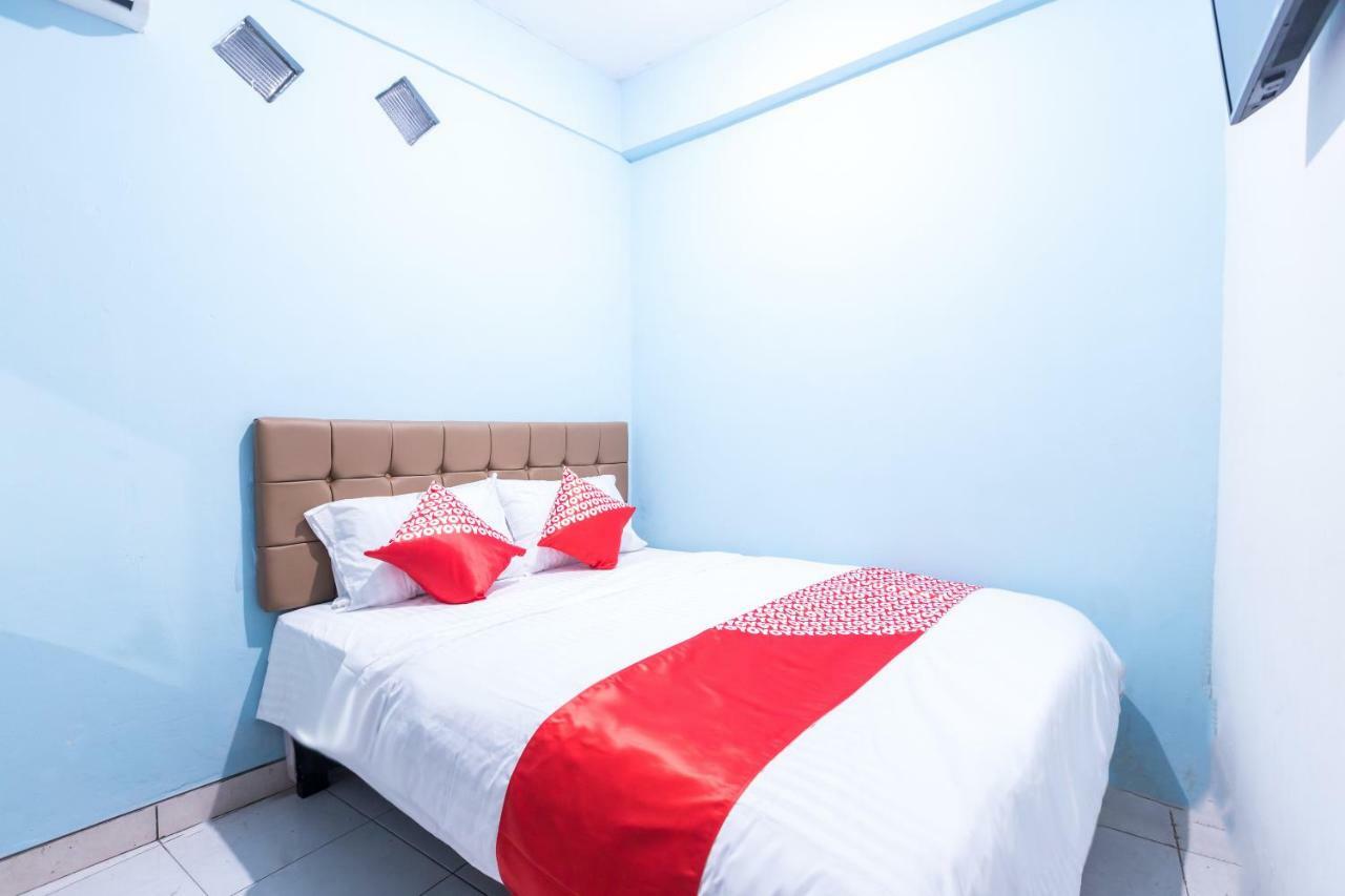 Hotel OYO 1516 Cemara Gading Bogor Exterior foto
